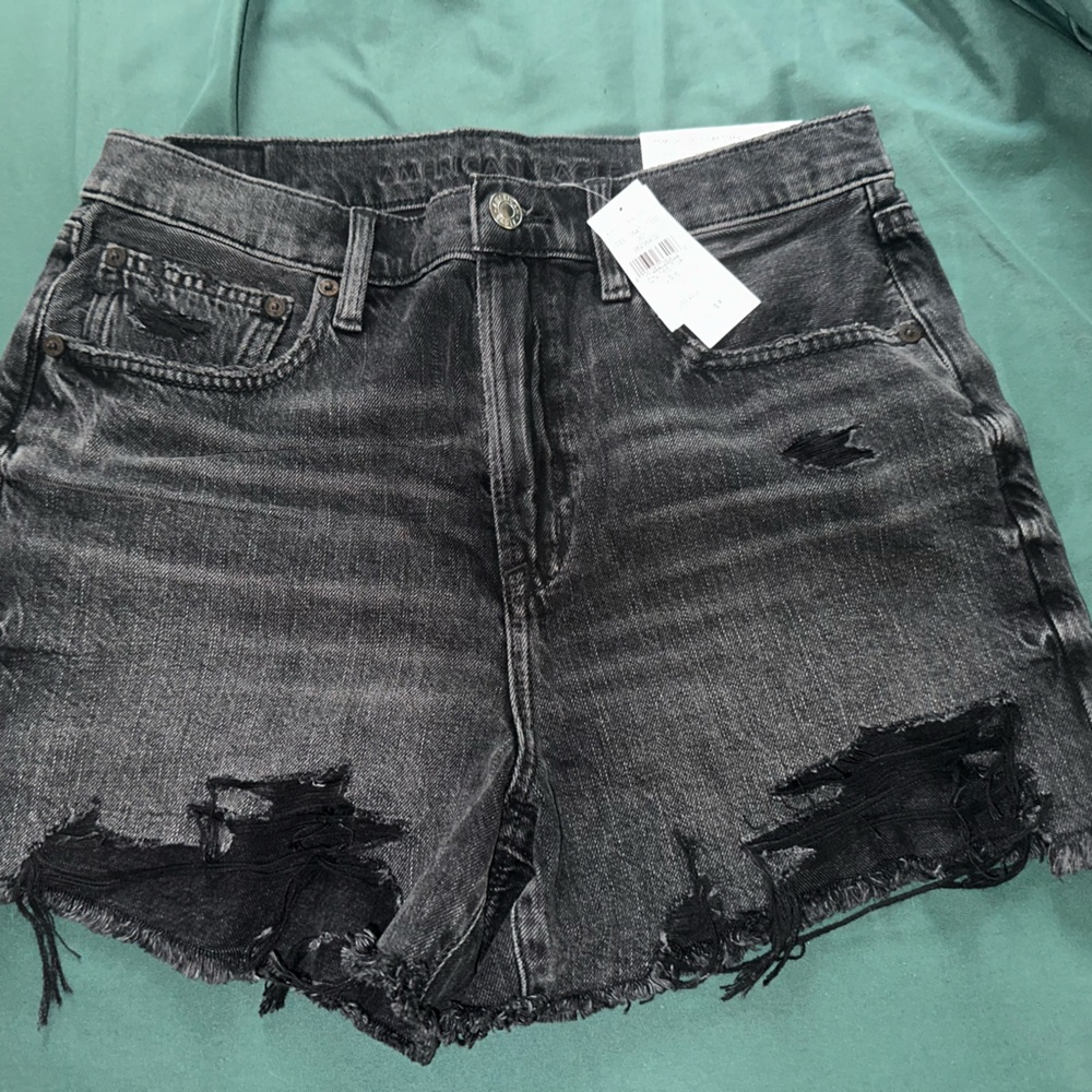 American Eagle boyfriend shorts